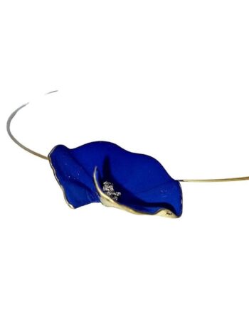 dark blue flower bracelet