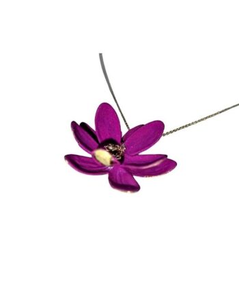 hot pink flower pendant
