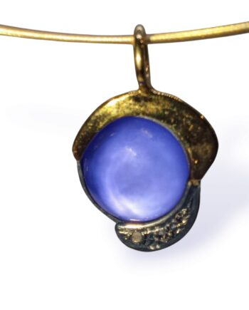 Lovely motif triplet purple agate and rose cut diamonds with silver and 18Kgold